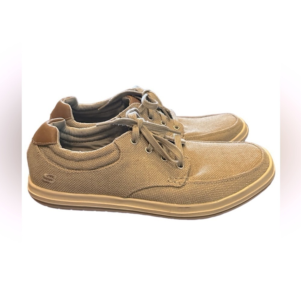SKECHERS Relaxed Fit Memory Foam Tan Textile Lace-Ups Size 8